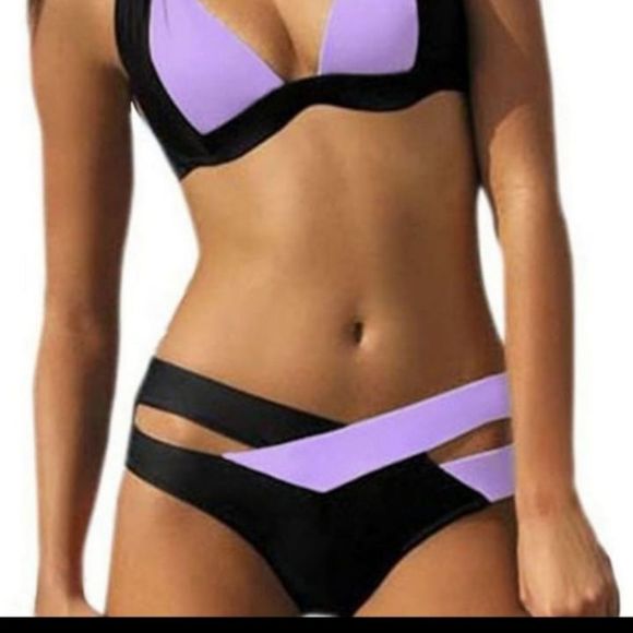 New Just arrived Swimsuit 2 pcs - Picture 1 of 4